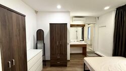 Changi Road (D14), Shop House #595142371